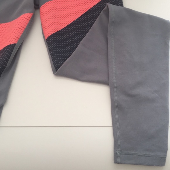 Under armour grey gym workout pants leggings XS - Picture 2 of 11